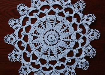 Serwetka szydełkowa 37cm (S162) Serwetka szydełkowa 37cm (S162)