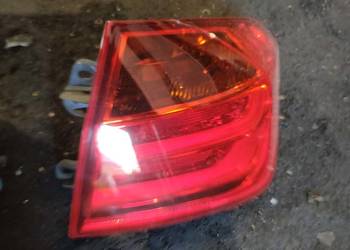Lampa lewa prawa tył tylna w błotnik BMW F30