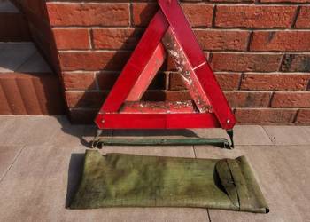 Stary Trójkąt Ostrzegawczy z epoki PRL-u
