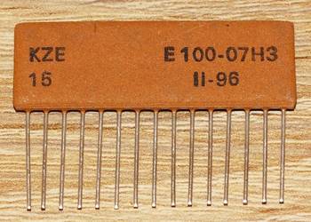 Układ scalony hybrydowy E-100-07H3 multiwibrator astabilny MA UNITRA TELPOD