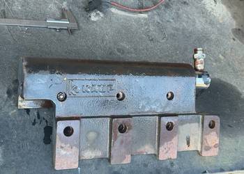 Kaup siłownik hydrauliczny lewy