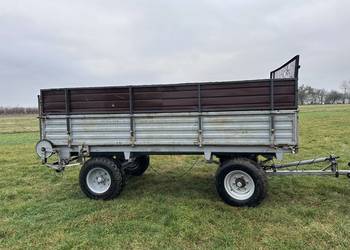 Rozrzutnik dwuosiowy dwutaśmowy [przyczepa]