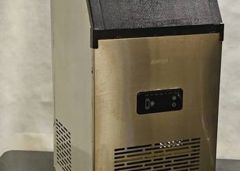 Kostkarka klarstein 28kg lodu na dobe