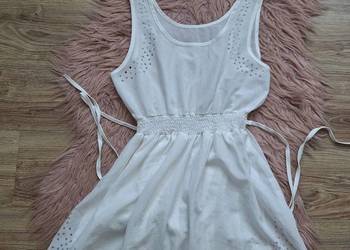 Świetna biała sukienka 38 z paskiem zwiewna boho