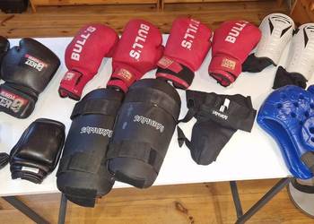 rękawice bokserskie, zestaw ,boks kickboxing, suspensorium, kask