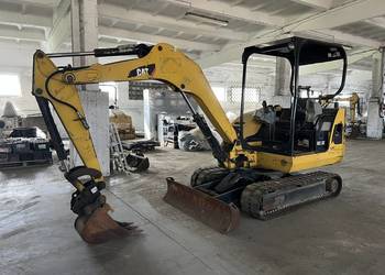 Minikoparka gąsienicowa Cat 302.5C