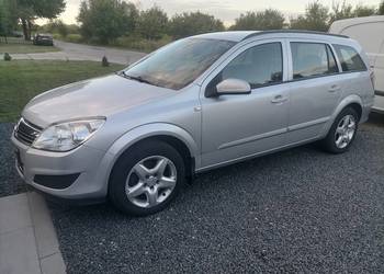 Opel Astra H 1.6 benz. 116 ps 2008 rok