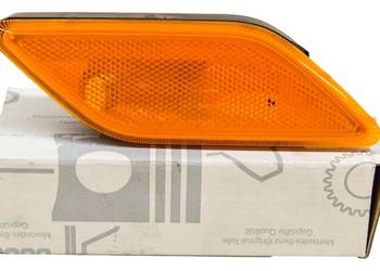 MERCEDES W212 Lampa kierunkowskaz przod prawa OE