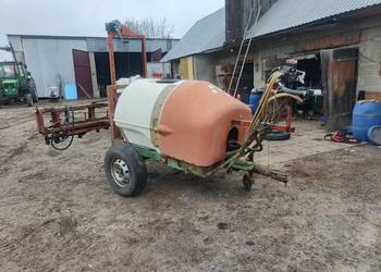 Opryskiwacz 1000l 12m