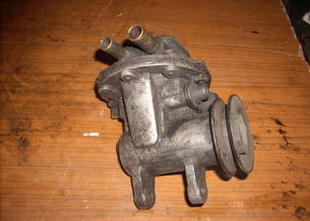 mechaniczna pompka paliwa