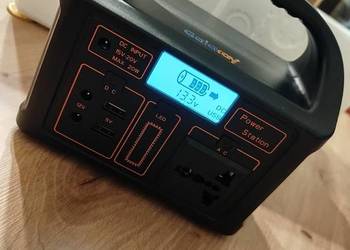 Przenośna stacja energii 100W