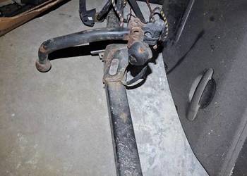 HAK HOLOWNICZY AUDI A3