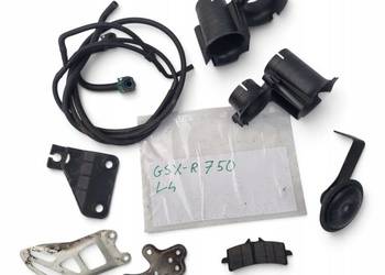 MOCOWANIE UCHWYT OSŁONA Suzuki GSX-R 600 750 GSXR 750 L1-L7 Guma