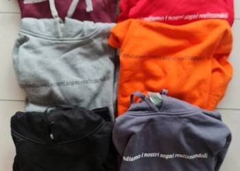 bluzy z kapturem kangurki