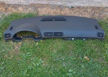 Audi A4 B6 deska kokpit konsola