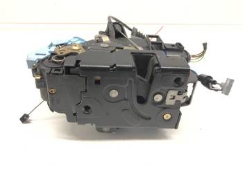 ZAMEK DRZWI LEWY TYŁ SKODA OCTAVIA II Kombi 3D1837015 04-13