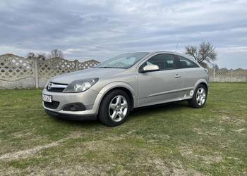Astra GTC 1.6  benzyna