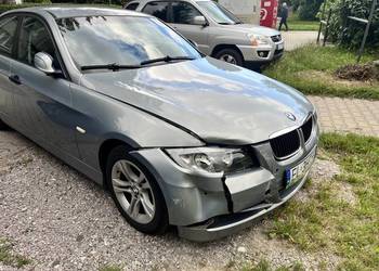 BMW e90 320i