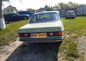 Mercedes 123  131000przebiegu oryginał