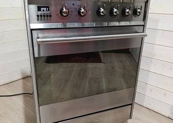 SMEG kuchnia indukcyjna wolnostojąca,piekarnik elektryczny,stał nierdzewna.