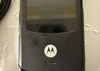 Telefon Komórkowy Motorola V3 Black Ikona Stylu + Zestaw Oryginalnych Akces