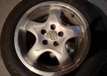 Koła z oponami R 15 5x100 Toyota.