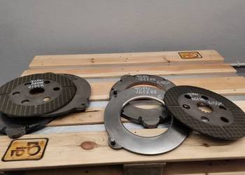 Przekładka hamulcowa John Deere 6155 R R537839