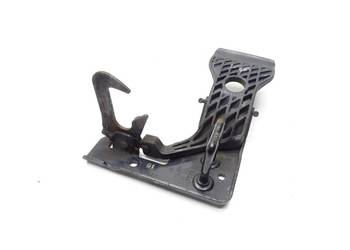 ZAMEK RYGIEL MASKI 8P0823480A AUDI A3 8P LIFT