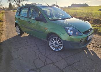 Fiesta 1.3 benzyna 2006r klima