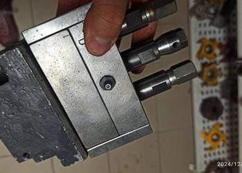 głowica 3 wrzecionowa gomad z swzybkozłączkami