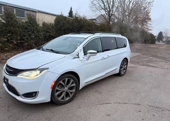 Chrysler Pacifica
