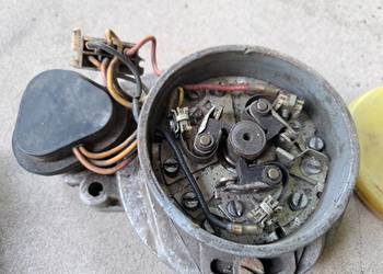 Aparat zapłonowy Syrena 103