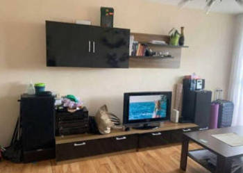 Sprzedaż mieszkania trzy pokojowego z balknem