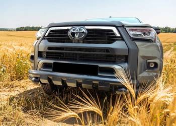 Orurowanie przednie TOYOTA HILUX 2021+ 76mm Czarne