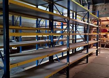 Regały magazynowe półkowe