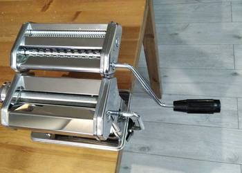 Ręczna maszynka do makaronu i ciast Masterpro