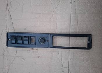 Panel środkowy włączniki panel radia ramka konsola Fiat 126p Maluch ST