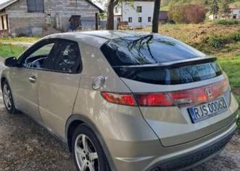 Honda Civic 1.8 b+g