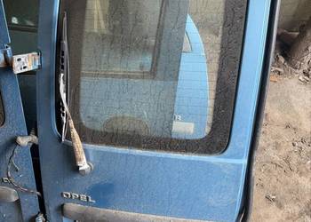 Tylne drzwi Opel combo C
