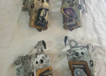 VW Garbus zamki wewnętrzne drzwi 67-