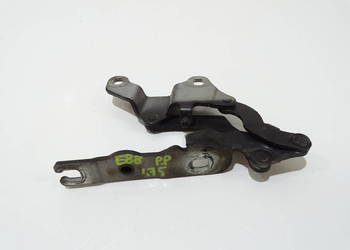 ZAWIAS MASKI PRAWY PRZÓD BMW E88 OE 7060560 475