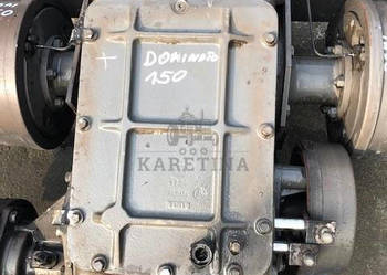 Claas Dominator 150 - Skrzynia Biegów Pokrywa