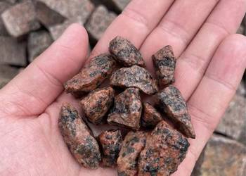 Czerwona VANGA Granit Grys 2-8, 8-16, 16-22 mm Szwed Żwir