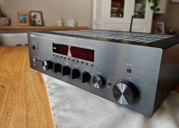 Amplituner Yamaha R-N803D