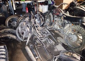 WSK 125 z Dokumentami Motorynki Kadety.