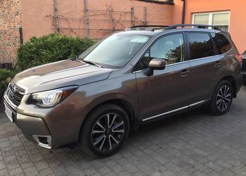 Subaru Forester 2.0-Platinum Lineartronic  EyeSight . Stan idealny