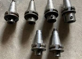 Oprawki zaciskowe BT50 KOMET ABS 50 63 80 F/V