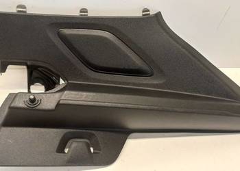 VOLVO XC40 OSŁONA SŁUPKA PRAWY TYŁ 32244155