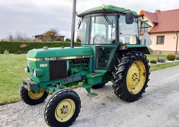 John Deere 1640
