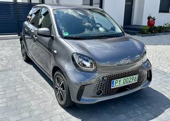 Smart Forfour elektryczny ładowarka 17tys km 2021r faktura VAT 23%